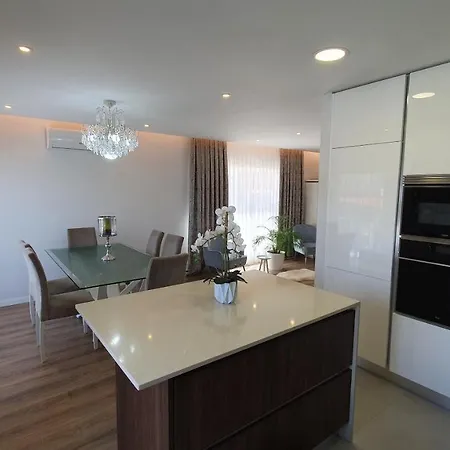 Casa Da Amizade Holiday home Setubal